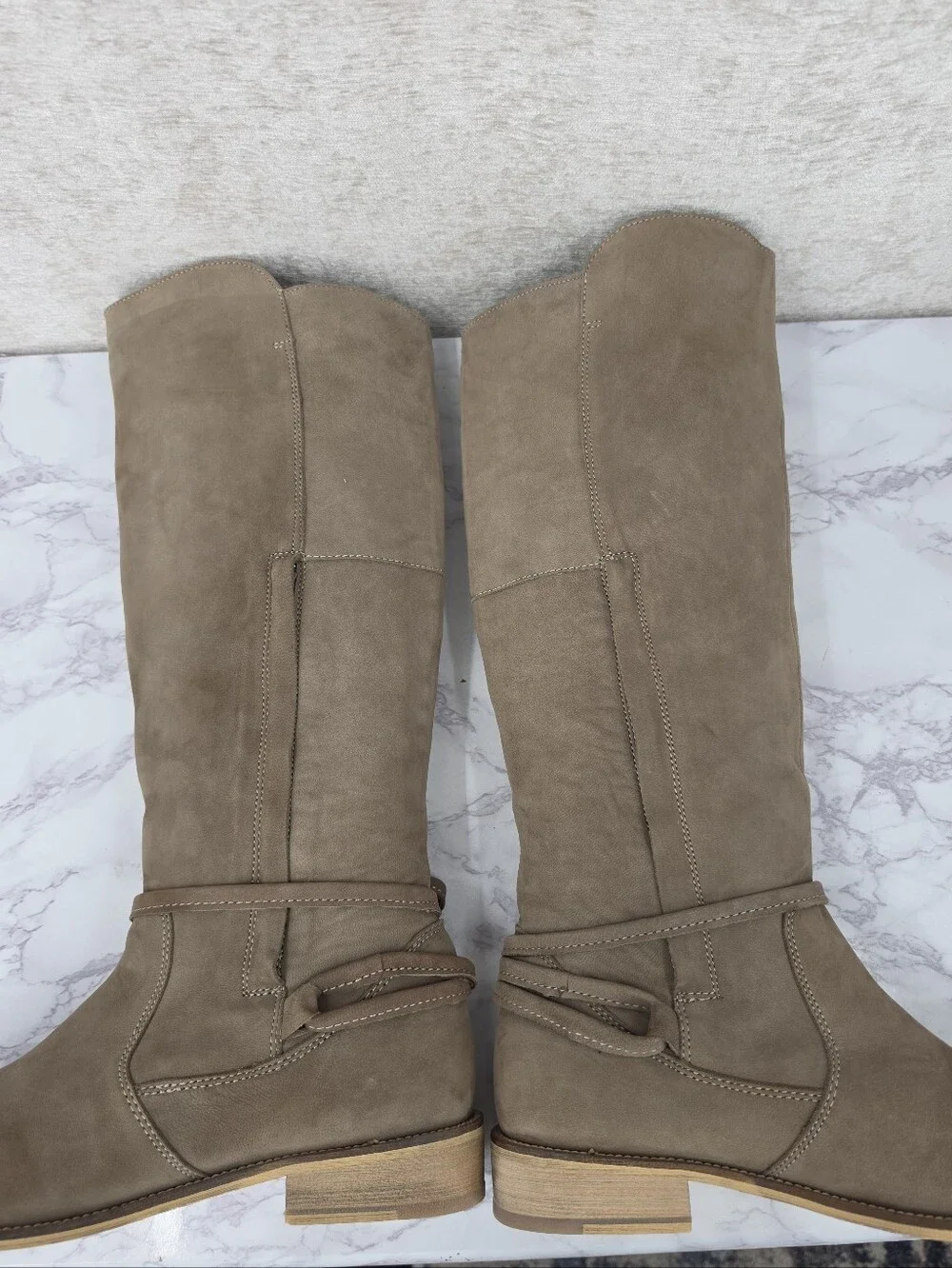 EMU Taupe Leather Knee High Tall Boots Shearling Footbed Women's Size 9